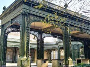 vaux hall min