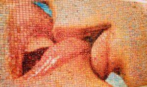 mural beso barcelona
