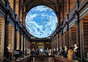 trinity college biblioteca