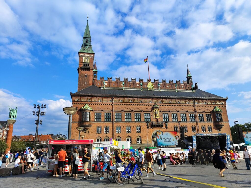 Qué ver en Copenhague en 3 días (incluye gemas ocultas y mapas) 11 Rådhus